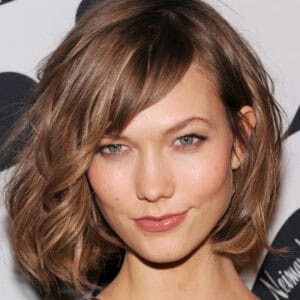 Romantic Curls Combine Well With Side Fringe Action